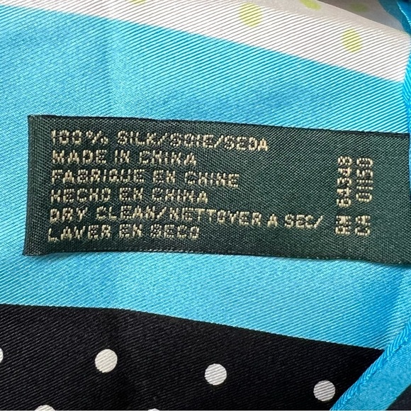 Harve' Bernard 100% Silk Square Scarf - Picture 5 of 5